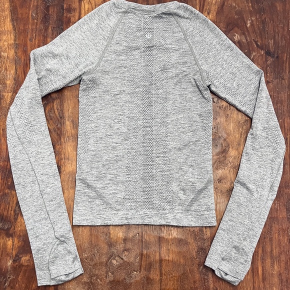Lululemon Swiftly Tech Long Sleeve Shirt - Picture 2 of 3